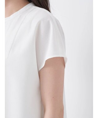 earth music&ecology タックデザインブラウス Off White