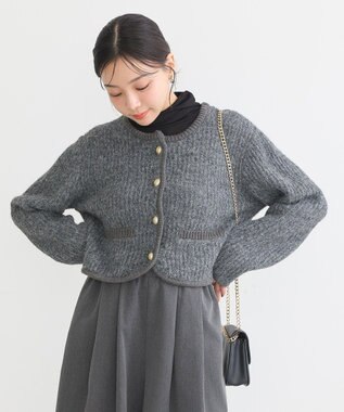 earth music&ecology ゴールド釦ショートニットカーディガン Charcoal Gray