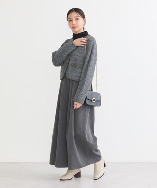 earth music&ecology ゴールド釦ショートニットカーディガン Charcoal Gray