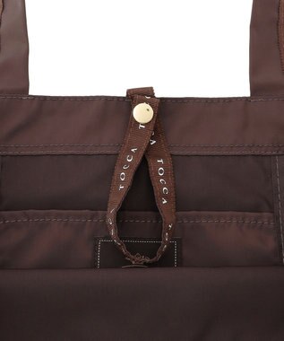 TOCCA SOGNO FUR CHARM TOTE トートバッグ【WEB＆一部店舗限定・A4サイズ対応】 ブラウン系