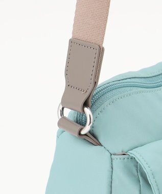 Y'SACCS ダブルタブ　トラベルポシェット ライトグリーン