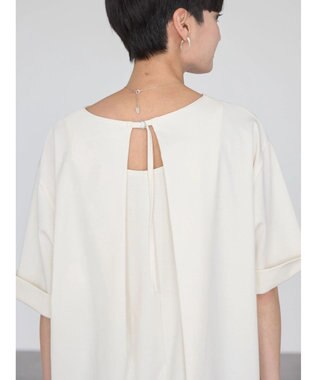 AMERICAN HOLIC 接触冷感バックタック袖折り返しカットプルオーバー Off White