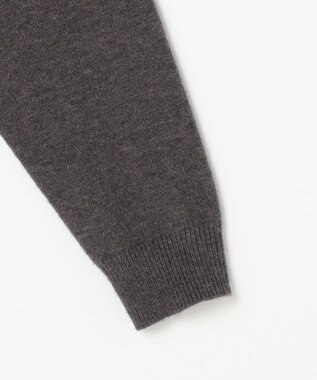 Feroux Vネックニットプルオーバー グレー系