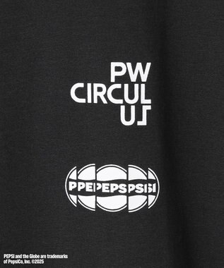 PW CIRCULUS 〈Pepsiコラボ〉【UNISEX】Pepsi World Graphic モックネックT ブラック系