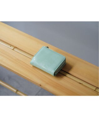 MIYABIYA La quoh with kirakaracho　角つなぎ ソフトレザー L字ミニウォレット 青磁色（ミントグリーン）