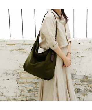 Regalo Felice 【B4サイズまで収納可 / 長さ調整が出来る】ショルダー / REGALO