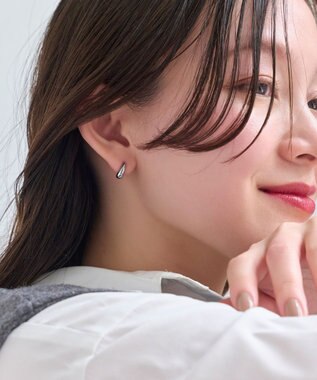Phoebe 【金属アレルギー対応】ドロップハーフフープミニピアス　シルバー/サージカルステンレス シルバー