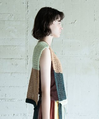 COQ STRATA 和紙ショート丈ベスト ベージュ