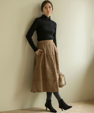 組曲 【前後着用・手洗い可】ELENAスパンコール襟デザイン ニット ブラック系