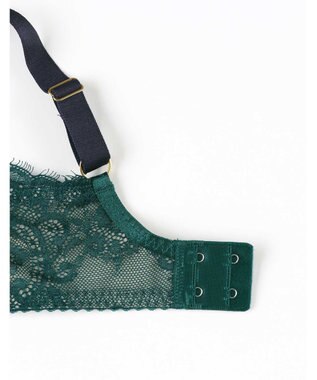 AMPHI ブラジャー 谷間メイク カップ上辺が浮きにくい Gカップまで対応 大きいサイズ 【Glama-Rich グラマリッチ ボリュームUPタイプ】 ブラ BYJ302 アンフィ／ワコール グリーン