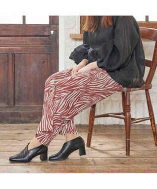 MODE ET JACOMO <D'ICI>チャンキーヒールブーティーパンプス ブラック