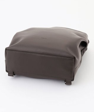 Y'SACCS シルキーリュクスバックパック ダークチョコ