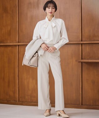 23区 L 【滝沢眞規子さん着用/Oggi掲載】ストレッチライトタイプライター 2WAY ボウタイブラウス アイボリー系