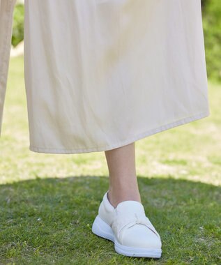 Tiaclasse 【洗える】ヴィンテージサテン消しプリーツパンツ アイボリー