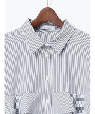 Te chichi ティアードフリルクロップトシャツ ネイビー