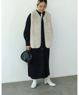 AMERICAN HOLIC 丈違いフェイクファーベスト Gray Beige