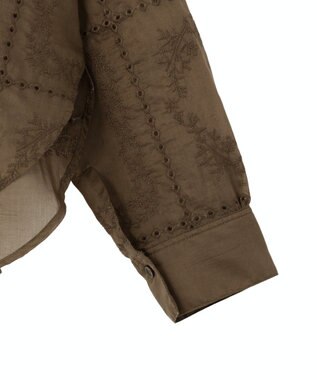 AMERICAN HOLIC スキッパーレースブラウス Mocha