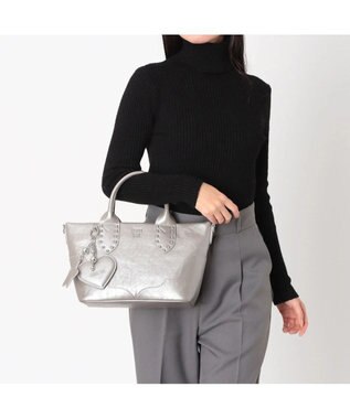 ANNA SUI ルミナス 2WAYハンドバッグ（大） シルバー