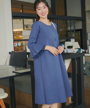 Tiaclasse シフォンフレア袖スポンジニットワンピース ブルー