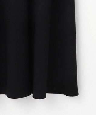 自由区 【カトリエムブーケ】Ruche フリルディテールニットドレス ブラック