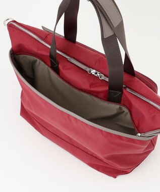 Y'SACCS ナイロン×リサイクルレザー　コンビマルチトート ワイン