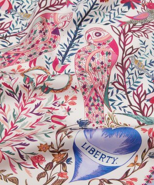 LIBERTY. ストールン ハート シルクスカーフ 45 ライトパープル