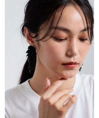 Te chichi ビーズフリンジイヤリング《2026 SUMMER LOOK item》 ブラック