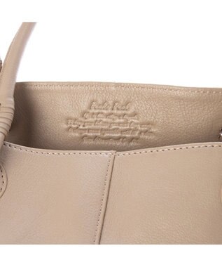 UNBILLION アトランタ ATLANTA / 牛革ハトメあおりトートL グレージュ