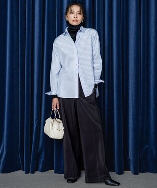 23区 メタルハンドル ショルダー バッグ アイボリー系