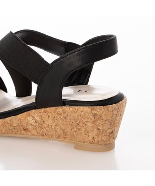ing <Pitti>【WEB限定】コルクウエッジサンダル ブラック