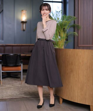 Tiaclasse L 【洗える】バックルベルト付き配色フレアワンピース グレージュ