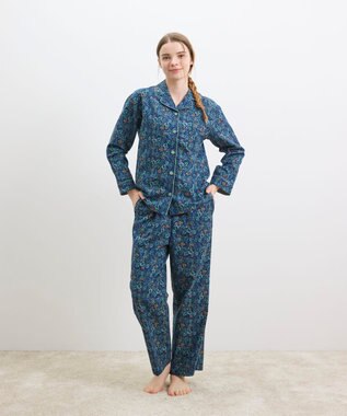 une nana cool 【綿100%】ビエラ微起毛小花柄 長袖開襟パジャマ ネイビー