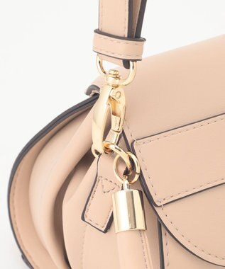 LA BAGAGERIE 【maison vert】 【軽量2WAY】ワイドリボンフラップバッグ ベージュ