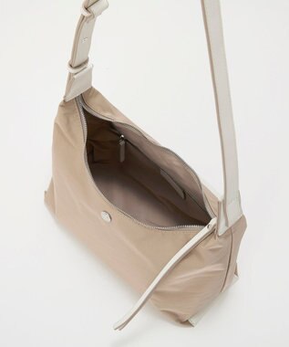 TOPKAPI 【Breath TOPKAPI】MORPH モーフ リンクルナイロン ショルダーバッグ　軽量 / 撥水 ベージュ