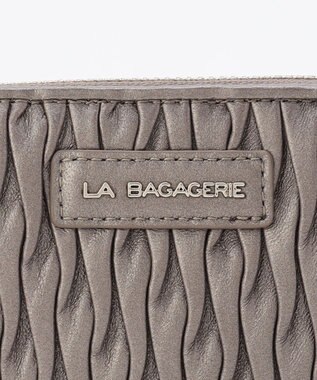 LA BAGAGERIE シープレザープリーツ加工ラウンドウォレット ガンメタリック