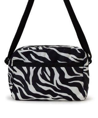 LeSportsac DANIELLA CROSSBODY/クリームブラックゼブラ クリームブラックゼブラ