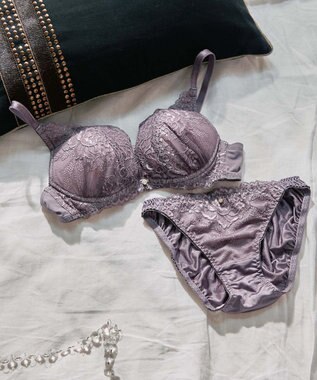 San-ai Resort（三愛水着楽園） 【northerly bra フィットシリーズ 谷間メイク】 カシュクールレースモールド ブラジャー＆ショーツSet B～Fカップ Nグレー