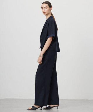 ICB 【UVケア・接触冷感・速乾・防シワ・洗える】 FluidBackSatin クロップドジャケット ネイビー系