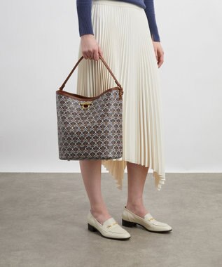 LIBERTY. アイフィス ショルダーバッグ サンド