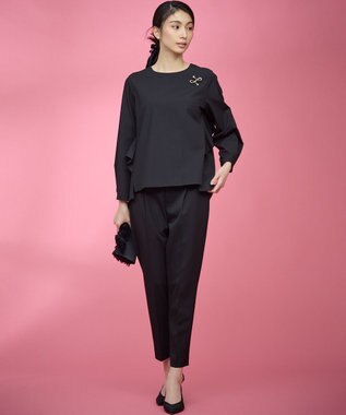 組曲 S 【KUMIKYOKU NAVY】ウーステッドライククロス フリルブラウス ブラック系