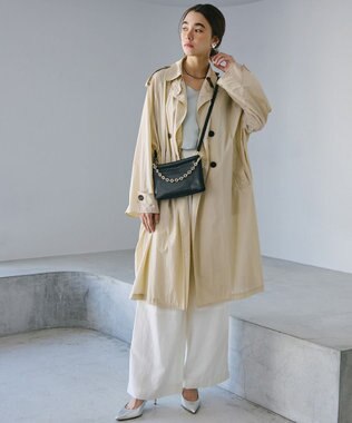 TOPKAPI 【TREASURE TOPKAPI】スムース レザー チェーン付き スワローマチ ミニ ショルダー バッグ ブラック