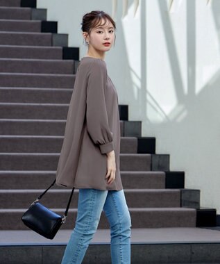 Tiaclasse L 【新色追加・洗える】裏起毛ジョーゼット胸元タックチュニックブラウス モカ