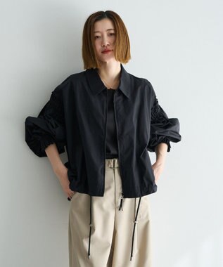 YECCA VECCA ボリュームギャザーデザインZIPブルゾン Black