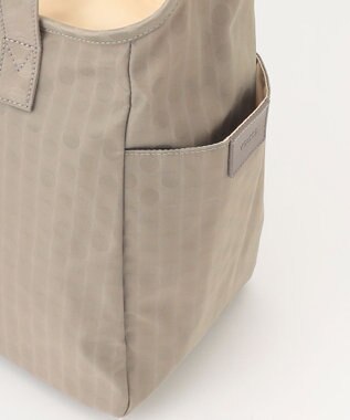 Y'SACCS 小西真奈美×Y'SACCS　Polka Dots ハンドル付きアクティブショルダーバッグ グレージュ