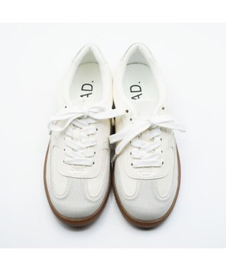 APOM 晴雨兼用　ウォーターレジスト.ジャーマントレーナー ホワイト