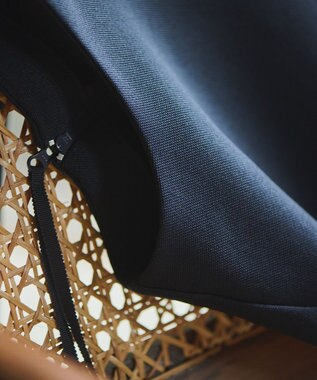 #Newans 【マシンウォッシャブル】ファスナースリットＡラインブラウス ネイビー