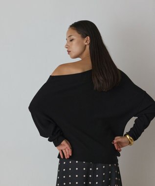 GRACE CONTINENTAL アシメテレコカットトップ ブラック