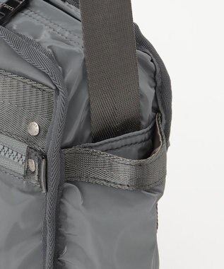 Y'SACCS 【Y’SACCS vous et】メタリックポシェット グレー