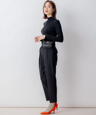 組曲 2WAYウォームストレッチ テーパード パンツ ブラック系