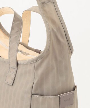 Y'SACCS 小西真奈美×Y'SACCS　Polka Dots ハンドル付きアクティブショルダーバッグ グレージュ